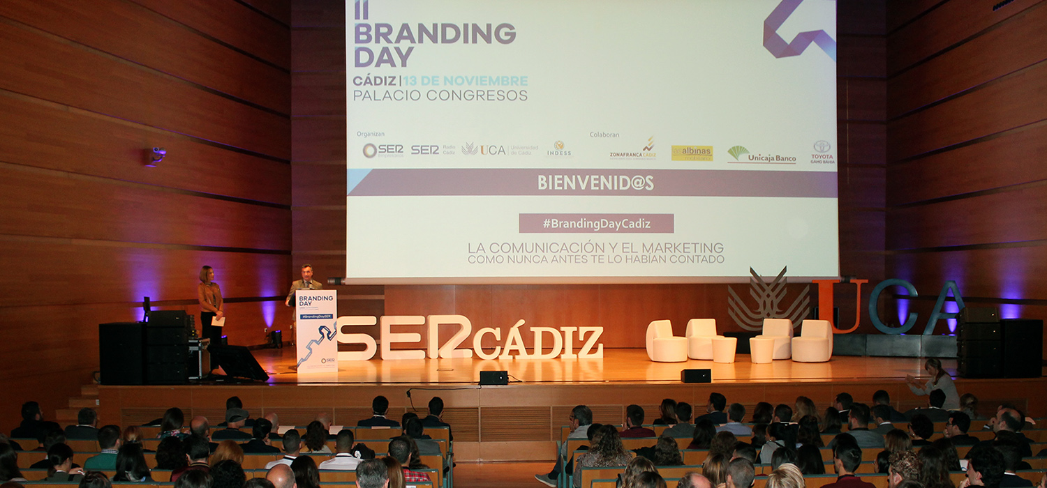 Aforo completo en el II Branding Day Cádiz, 900 personas asisten hoy a este evento de comunicación