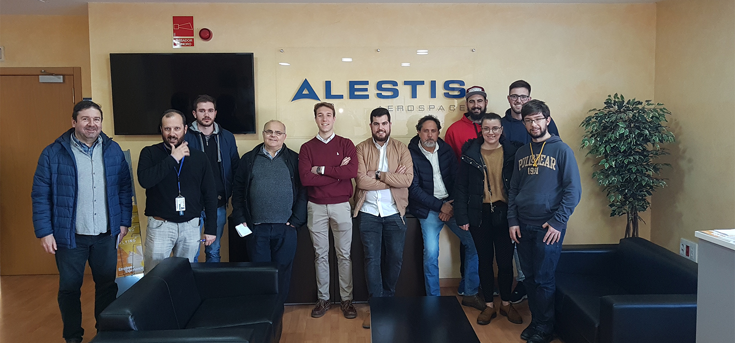 Estudiantes de la UCA visitan la empresa ALESTIS en Puerto Real