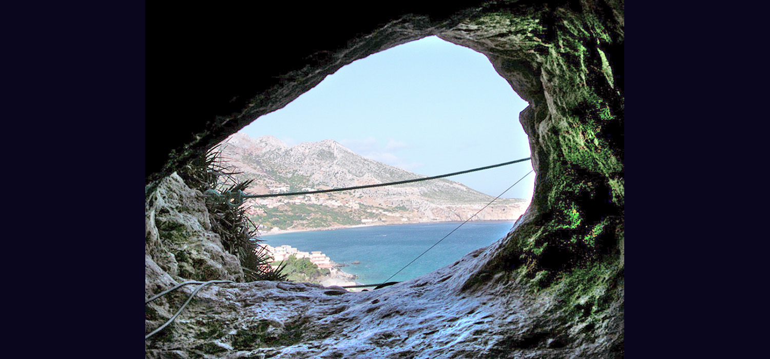 El Yacimiento del Abrigo y Cueva de Benzú, en RODIN