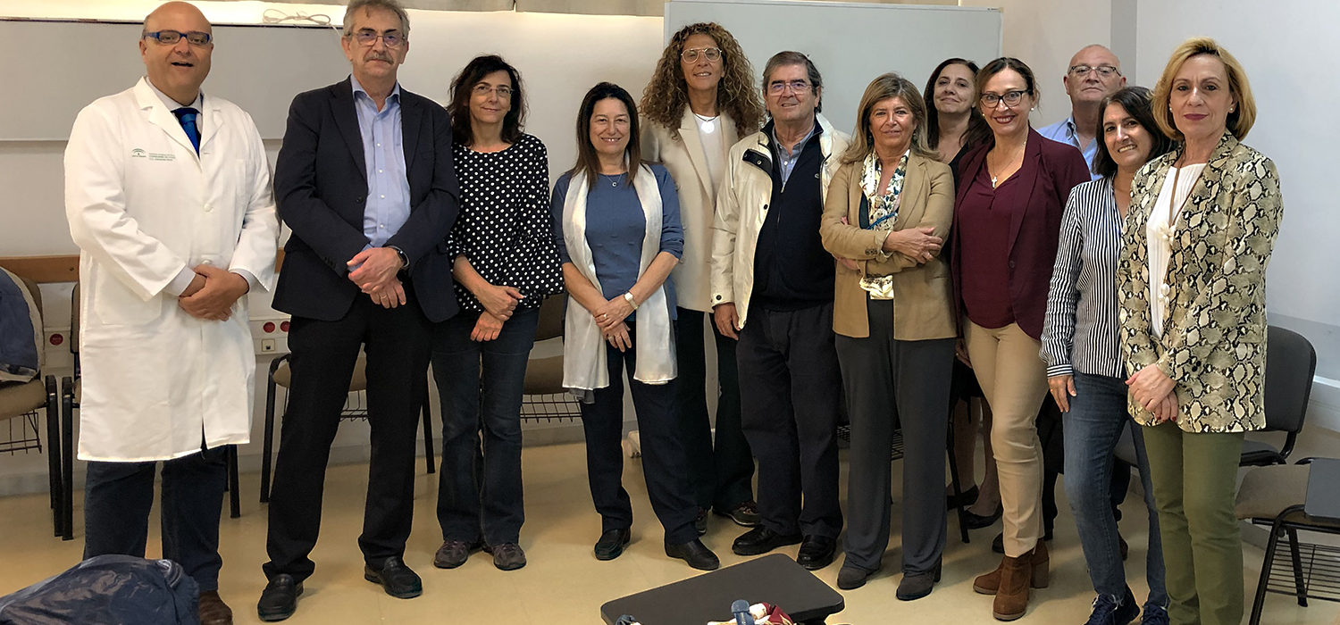 Encuentro entre profesionales de Atención Primaria de Salud y docentes de la UCA en Cádiz