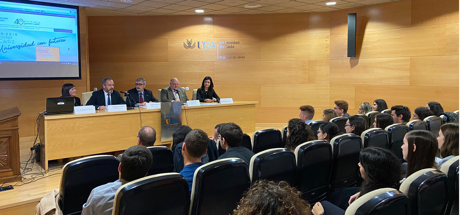 El Campus de Jerez acoge el I Seminario Europeo de Derecho administrativo