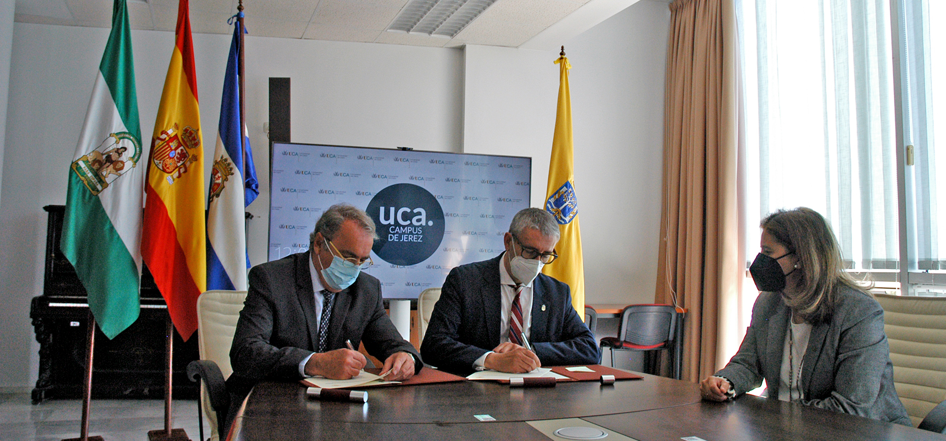 UCA y Colegio de Abogados de Jerez ratifican su colaboración en el máster universitario en Abogacía