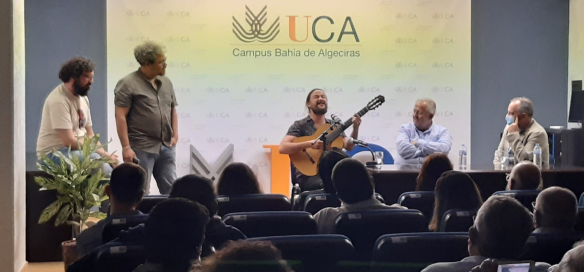 Nano Stern participa en el segundo encuentro ‘Palabra de Música’ en Algeciras