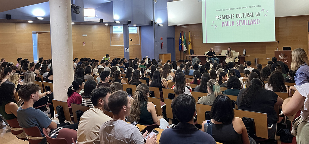 Jornada con entrevista a ‘influencers’ de las redes sociales en el Campus de Jerez