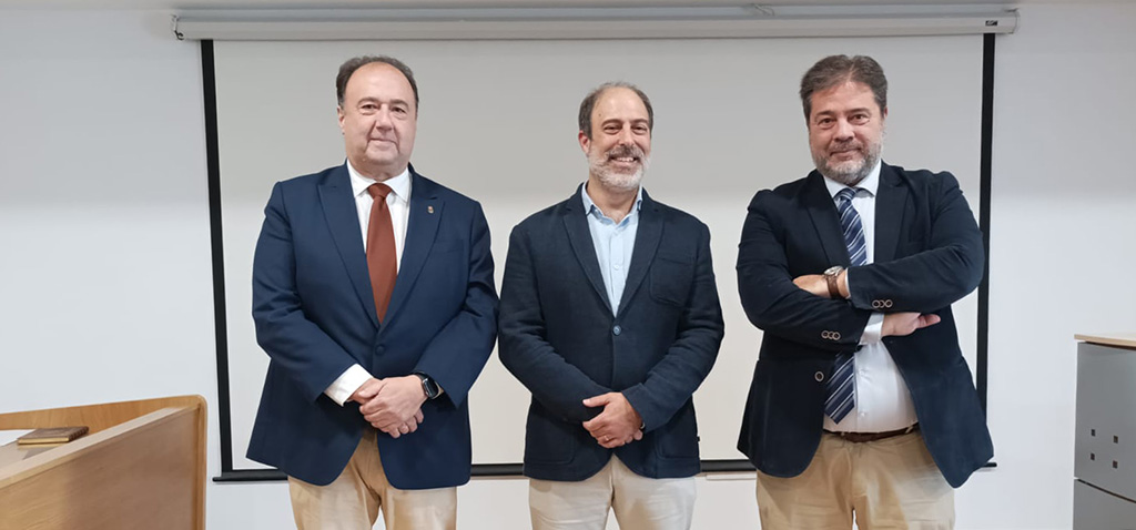 Toma de posesión del director de la Escuela Superior de Ingeniería