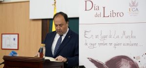 La Universidad de Cádiz conmemora el Día del Libro con una lectura de ‘El Quijote’